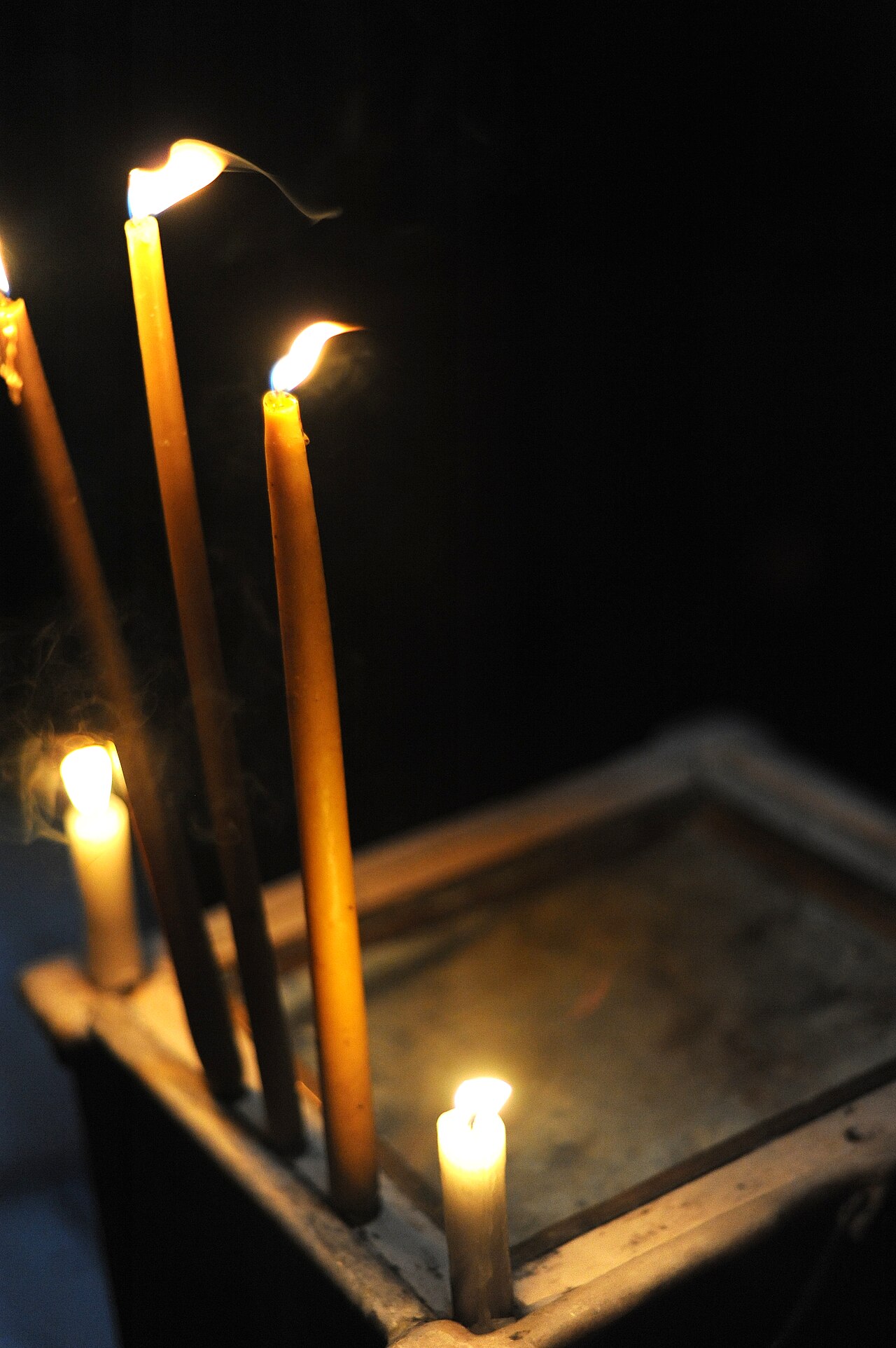 Velas en la Capilla del Ángel